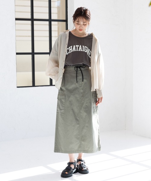 GLOBAL WORK(グローバルワーク)の「リッチクリーンプリントT半袖/163487(Tシャツ/カットソー・レディース・ダークグレー/ホワイト系その他/ホワイト/ホワイト系その他3/グレイッシュベージュ/ブラック/ホワイト系その他2/オフホワイト/その他3/グレー系その他・LARGE/MEDIUM)」の17枚目の写真
