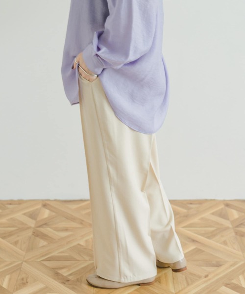 ITEMS URBANRESEARCH（アイテムズ アーバンリサーチ）の「リネンライクワイドパンツ（スラックス・レディース・ベージュ/チャコールグレー/キャメル・FREE）」の11枚目の写真