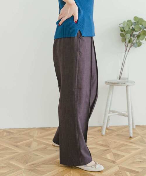 ITEMS URBANRESEARCH（アイテムズ アーバンリサーチ）の「リネンライクワイドパンツ（スラックス・レディース・ベージュ/チャコールグレー/キャメル・FREE）」の22枚目の写真