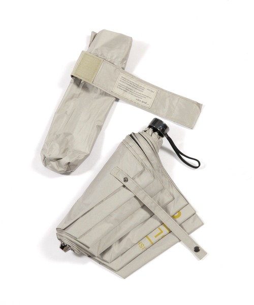 niko and...（ニコアンド）の「【晴雨兼用】オリジナルビッグ折りたたみ傘/65cm（折りたたみ傘・レディース・ブラック/カーキ/ベージュ・0）」の8枚目の写真