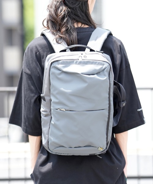 CIE グレー リュック・バックパック CIE（シー）の「CIE シー LEAP リープ ツーウェイバックパック S