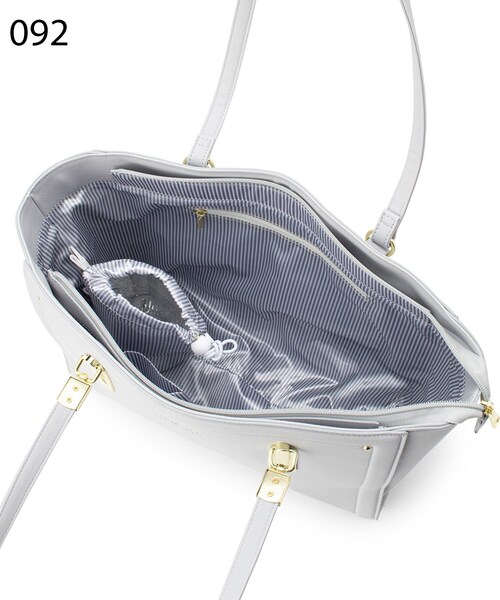 Ober Tashe(オーバータッシェ)の「ロゴ型押し3層トート(トートバッグ・レディース・アイボリー/ブラック/ピンク系/ブルー/ネイビー・FREE)」の17枚目の写真