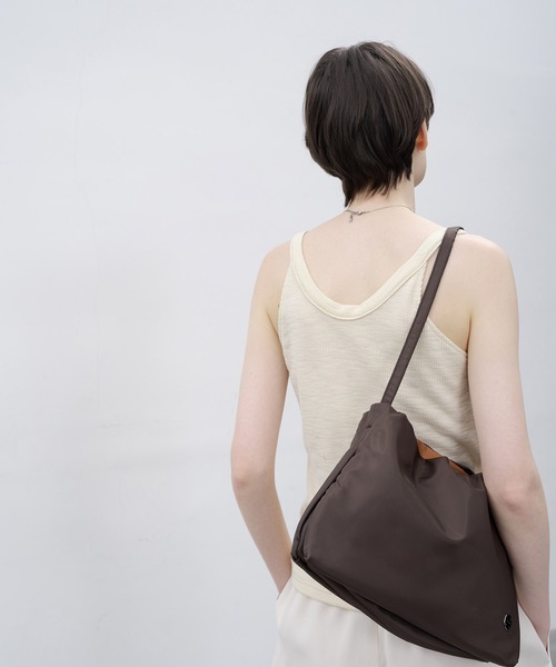 EKCOOKIES（イーケークッキーズ）の「【 EKCOOKIES 】フロント切り替えギャザーキャミソール / インナー（タンクトップ・レディース・カーキブラウン/ブラック/ホワイト・L/M/S）」の9枚目の写真