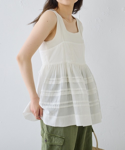 PUAL CE CIN（ピュアルセシン）の「コットンガーゼペプラムキャミブラウス（キャミソール・レディース・オフホワイト/ブラック/ベージュ・FREE）」の14枚目の写真