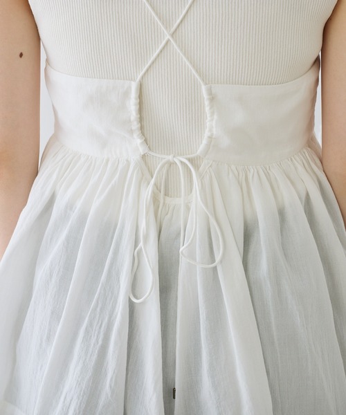 PUAL CE CIN（ピュアルセシン）の「コットンガーゼペプラムキャミブラウス（キャミソール・レディース・オフホワイト/ブラック/ベージュ・FREE）」の8枚目の写真