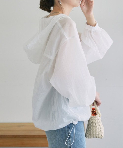 DISCOAT(ディスコート)の「【WEB限定】シアーアノラックパーカー(パーカー・レディース・モカ/オレンジ/ライトベージュ/ピンク/ホワイト/ブラック・FREE)」の15枚目の写真