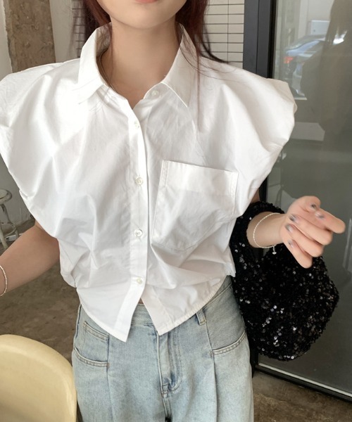 deux amour(ドゥーザムール)の「ショルダーデザイン襟付きブラウス(Tシャツ/カットソー・レディース・ブラック/ホワイト・FREE)」の7枚目の写真