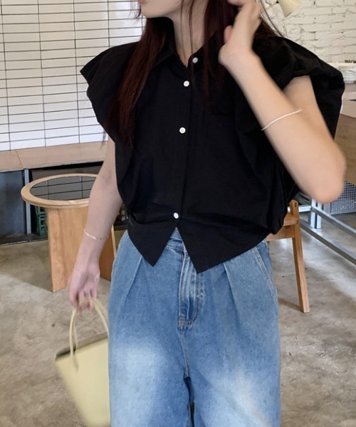 deux amour(ドゥーザムール)の「ショルダーデザイン襟付きブラウス(Tシャツ/カットソー・レディース・ブラック/ホワイト・FREE)」の19枚目の写真