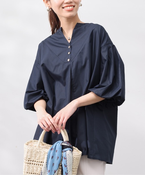 Chez toi（シェトワ）の「スリットネック袖バルーンブラウス（シャツ/ブラウス・レディース・オフホワイト/ネイビー/アイボリー/グリーン・FREE）」の4枚目の写真