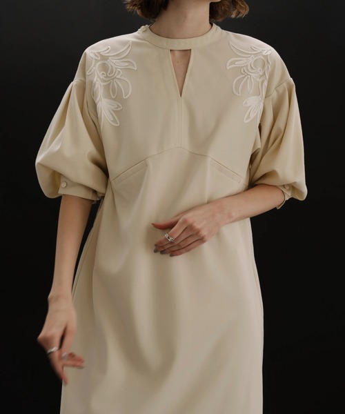 ワンピース WILLFULLY v neck open cord embroidery OP WILLFULLY（ウィルフリー）の「v neck open cord embroidery OP