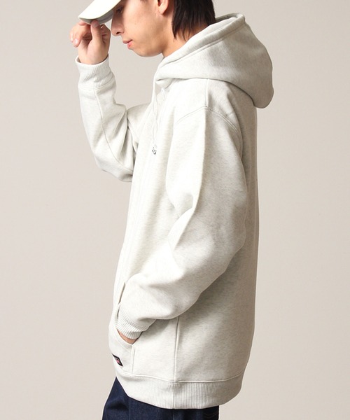 Dickies（ディッキーズ）の「【GENUINE DICKIES/ジェニュインディッキーズ】裏起毛 ワンポイントロゴ ジップアップパーカー（パーカー・メンズ・ネイビー/アッシュグレー/ブラック/ブルー系その他/ダークグリーン/ブラウン/ダークブラウン・M/L/XL）」の18枚目の写真