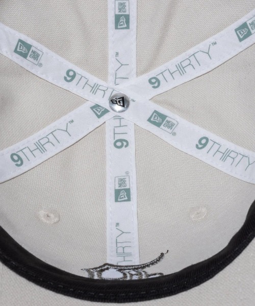 NEW ERA（ニューエラ）の「NEW ERA/ニューエラ　9THIRTY Washed Duck（キャップ・メンズ・その他1/ナチュラル/ダークグリーン/その他2・FREE）」の21枚目の写真