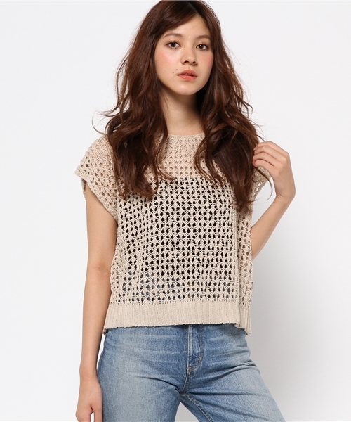 AZUL by moussy（アズールバイマウジー）の「C/R透かし編みクロプト半袖PO（ニット/セーター・レディース・ホワイト/ベージュ・SMALL/LARGE/MEDIUM）」の12枚目の写真