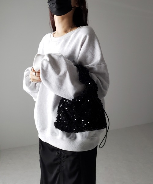 me+em select(ミームセレクト)の「【 2color 】スパンコールシャーリングスクエアハンドバッグ(ハンドバッグ・レディース・ブラック/シルバー系その他・FREE)」の13枚目の写真