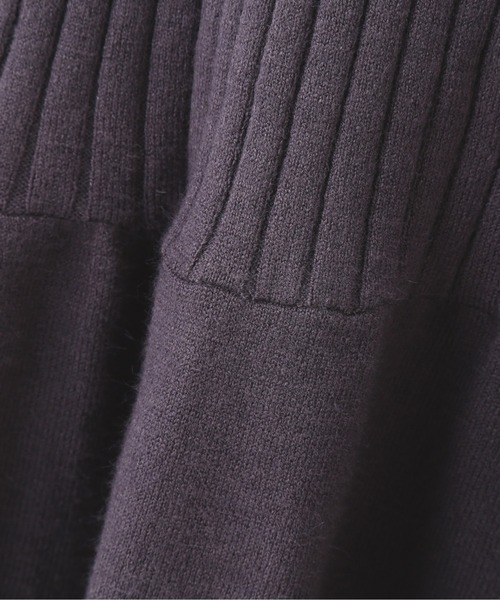 FREE'S MART（フリーズマート）の「ウォームストレッチバックパールボタンニットワンピース（ワンピース・レディース・ライトグリーン/ピンクベージュ/スミクロ・SMALL/MEDIUM）」の20枚目の写真