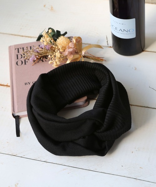 colleca la（コレカラ）の「リブと無地のボリュームクロスターバン（ヘアバンド・レディース・ブラック/ベージュ/チャコールグレー・ﾌﾘ-）」の2枚目の写真