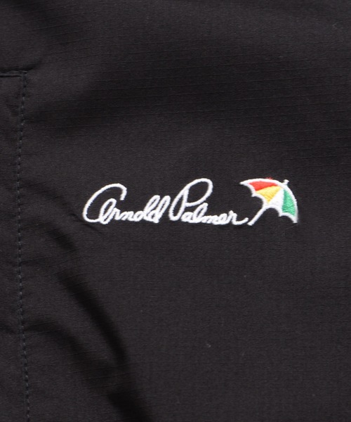 Arnold Palmer（アーノルドパーマー）の「アンブレラ スペック ウラアルミ シェア ダウンパーカー（ダウンジャケット/コート・レディース・ブラック/ダークベージュ/グリーン・M/L/XS/LL/S）」の5枚目の写真