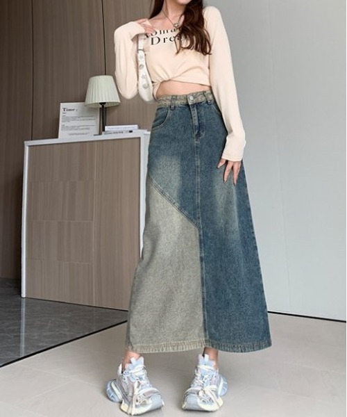 COMON+(コモンプラス)の「切替ロング丈デニムスカート(デニムスカート・レディース・インディゴブルー・L/M)」の1枚目の写真