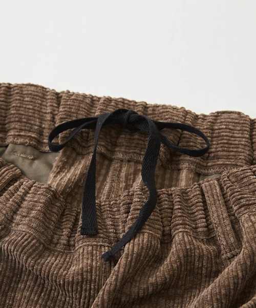 CUBE SUGAR(キューブシュガー)の「コーデュロイワイドストレートパンツ(その他パンツ・レディース・ブラウン/ナチュラル/ヘザーチャコール/パープル・M)」の21枚目の写真