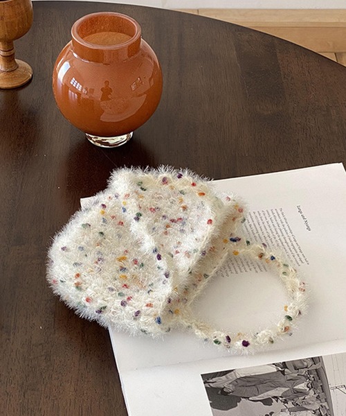 aimoha(アイモハ)の「カラフルヤーンニットハンドバッグ(ハンドバッグ・レディース・ホワイト・FREE)」の21枚目の写真