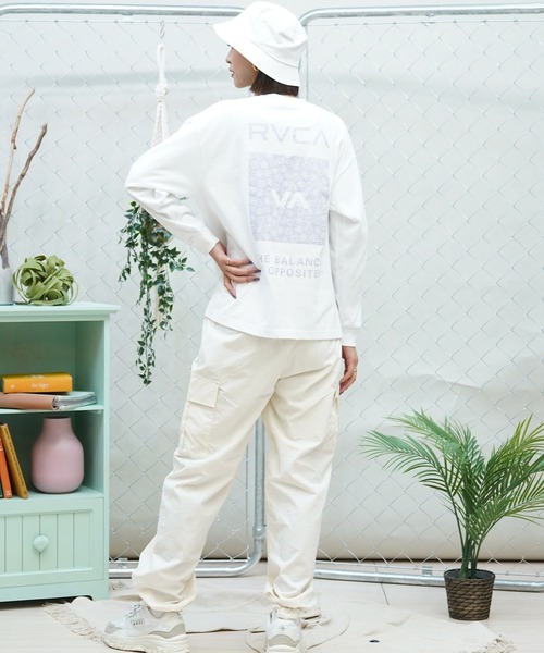 ELEMENT(エレメント)の「ELEMENT/エレメント カーゴパンツ 2WAY ドロスト ワイドパンツ BE023-713(カーゴパンツ・レディース・オフホワイト/ブラック・FREE)」の9枚目の写真
