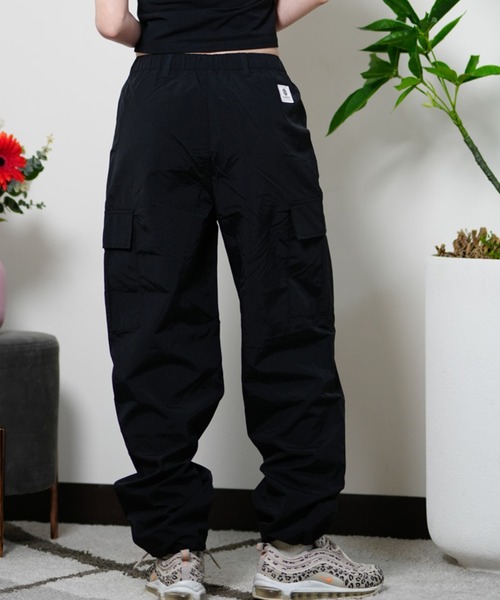 ELEMENT(エレメント)の「ELEMENT/エレメント カーゴパンツ 2WAY ドロスト ワイドパンツ BE023-713(カーゴパンツ・レディース・オフホワイト/ブラック・FREE)」の15枚目の写真