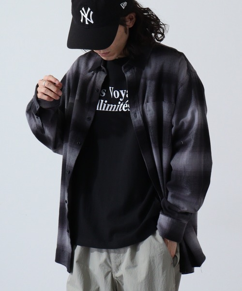 ACE(エース)の「ACE プリント 長袖 Tシャツ(Tシャツ/カットソー・レディース・ホワイト/ブラック系その他/ネイビー系1/ブラック/ホワイト系その他3/ベージュ/ホワイト系その他/ベージュ系その他/グリーン/ネイビー/カーキ/ホワイト系その他2/ブルーグレー/ブラック系その他2/チャコール/ブルー系その他/ピンクベージュ/アイボリー/グレー系その他/チャコールグレー/ネイビー系/ホワイト系その他4/ブラック系その他4/グリーン系その他/ブラック系その他3/ホワイト系その他5・M/LL/L/S)」の8枚目の写真