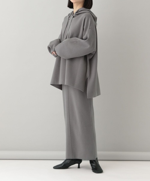 e/rm(イーアールエム)の「【e/rm】ハーフミラノフーディ(パーカー・レディース・ライトベージュ/チャコールグレー・FREE)」の9枚目の写真