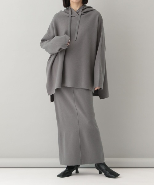 e/rm(イーアールエム)の「【e/rm】ハーフミラノフーディ(パーカー・レディース・ライトベージュ/チャコールグレー・FREE)」の11枚目の写真