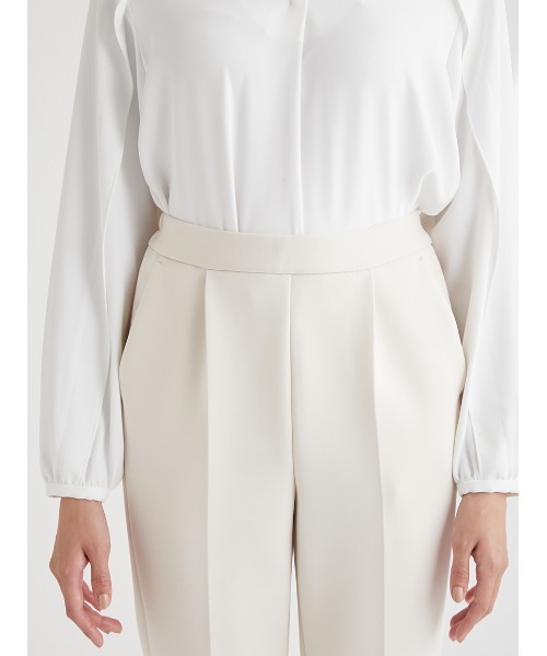 CELFORD（セルフォード）の「ポンチセットアップ（ワンピース・レディース・ネイビー/ライトベージュ/ブラック・38/36）」の16枚目の写真