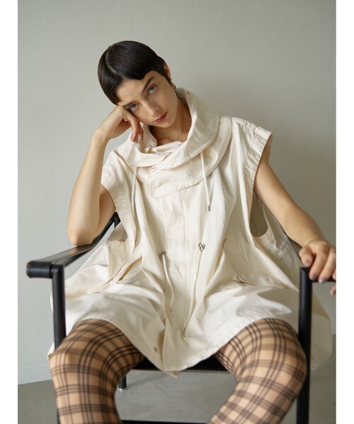 【セール】VACHEMENT（ヴァシュモン）フードベスト（ベスト）｜DRESSTERIOR（ドレステリア）