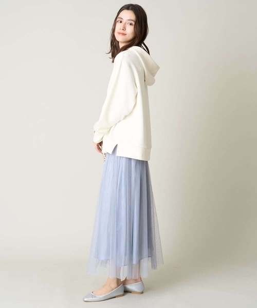 a.v.v（アーヴェヴェ）の「スクエアトゥバレエシューズ（バレエシューズ・レディース・レッド/シルバー・22.5/23.5/24.5）」の11枚目の写真