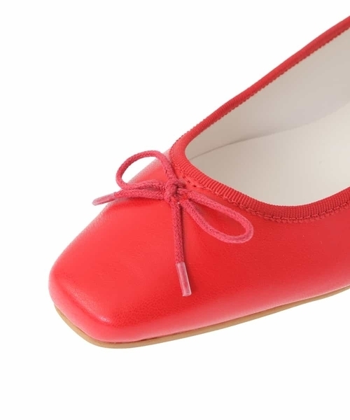 a.v.v（アーヴェヴェ）の「スクエアトゥバレエシューズ（バレエシューズ・レディース・レッド/シルバー・22.5/23.5/24.5）」の22枚目の写真