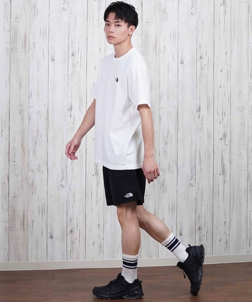 THE NORTH FACE（ザノースフェイス）の「THE NORTH FACE ザ・ノース・フェイス 半袖Tシャツ ショートスリーブバックスクエアーロゴティー NT32447（Tシャツ/カットソー・メンズ・ホワイト/ブラック×ゴールド/ブラック/ネイビー/ロイヤルブルー・2XL/XL/L/M/S）」の9枚目の写真