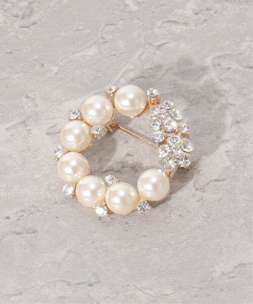 ikka（イッカ）の「ブローチ 24（ブローチ/コサージュ・レディース・その他2/ゴールド/その他3/オフホワイト/シルバー/その他4/その他7/ホワイト/その他6・FREE）」の2枚目の写真