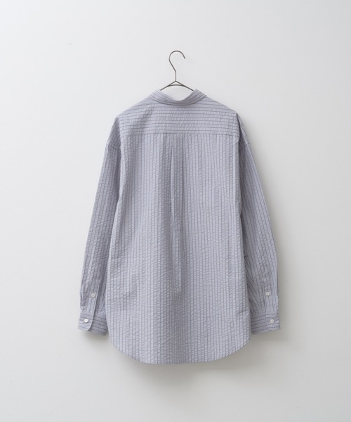 WHIMSIC（ウィムジック）の「【UNISEX】シアサッカーストライプシャツ（シャツ/ブラウス・メンズ・ブルー/グリーン/グレー・FREE）」の14枚目の写真