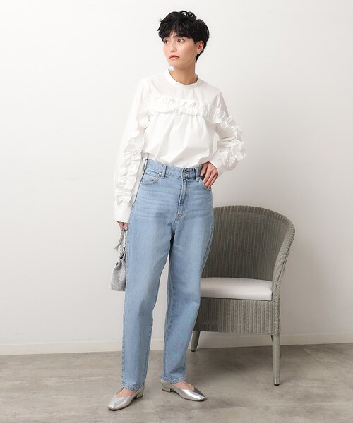 OPAQUE.CLIP（オペークドットクリップ）の「◆ストレッチカーブデニム／オーガニックコットン混【洗濯機洗い可】（デニムパンツ・レディース・ブルー/ライトブルー・40/38/36）」の9枚目の写真