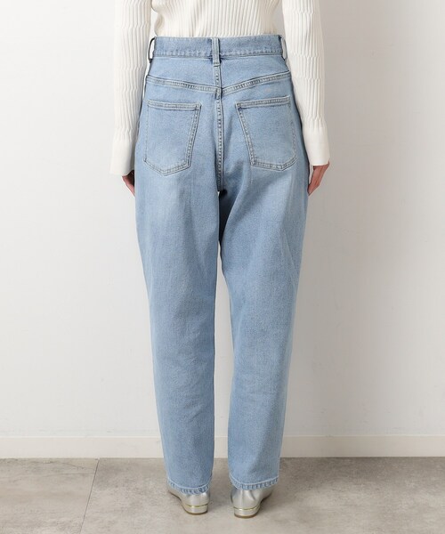 OPAQUE.CLIP（オペークドットクリップ）の「◆ストレッチカーブデニム／オーガニックコットン混【洗濯機洗い可】（デニムパンツ・レディース・ブルー/ライトブルー・40/38/36）」の13枚目の写真