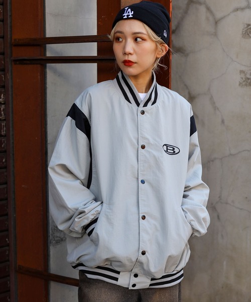 SPINNS（スピンズ）の「【ユニセックスで着用可能】ラインリブナイロンスタジャン（スタジャン・メンズ・ブラック/グレー/カーキ・ONESIZE）」の18枚目の写真