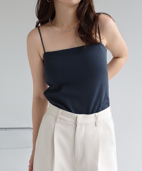 andme(アンドミー)の「【新色追加】コットンスムースカップ付きキャミソール(キャミソール・レディース・チャコールグレー/ブラウン/キナリ/ブラック/セージグリーン/ベージュ/ネイビー・M)」の7枚目の写真