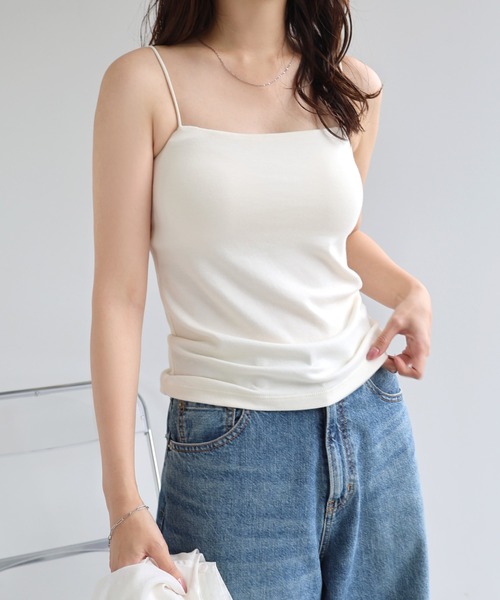 andme(アンドミー)の「【新色追加】コットンスムースカップ付きキャミソール(キャミソール・レディース・チャコールグレー/ブラウン/キナリ/ブラック/セージグリーン/ベージュ/ネイビー・M)」の2枚目の写真