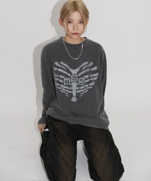 MSG（エムエスジー）の「ヴィンテージライクロングスリーブハートモチーフピグメントロンT（Tシャツ/カットソー・メンズ・ブラック/オフホワイト/グレー・XL/S/M/L）」の17枚目の写真