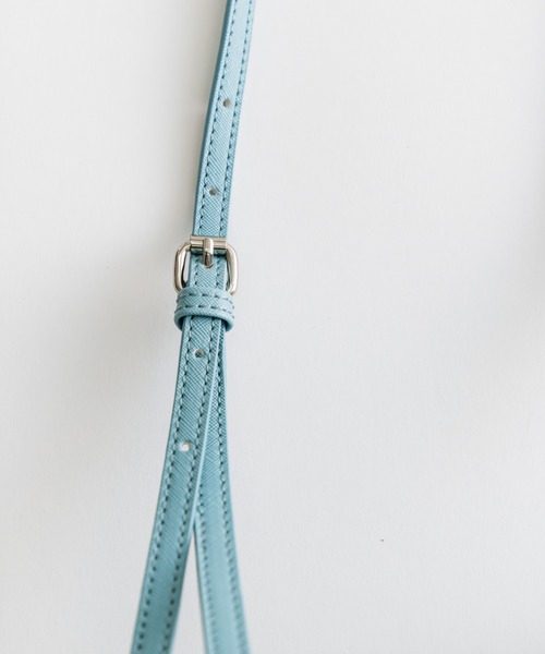 OLIVE des OLIVE（オリーブデオリーブ）の「ブガッティ型ミニバッグ　1041120090（ショルダーバッグ・レディース・アイボリー/サックスブルー/ブラック・FREE）」の5枚目の写真