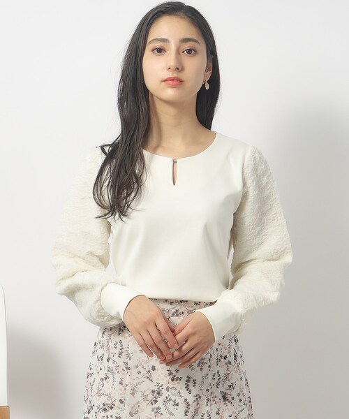 index（インデックス）の「◆キーネックプルオーバー【洗濯機洗い可】（Tシャツ/カットソー・レディース・ホワイト/ライトグリーン/ブラック・36/38/40/42）」の4枚目の写真