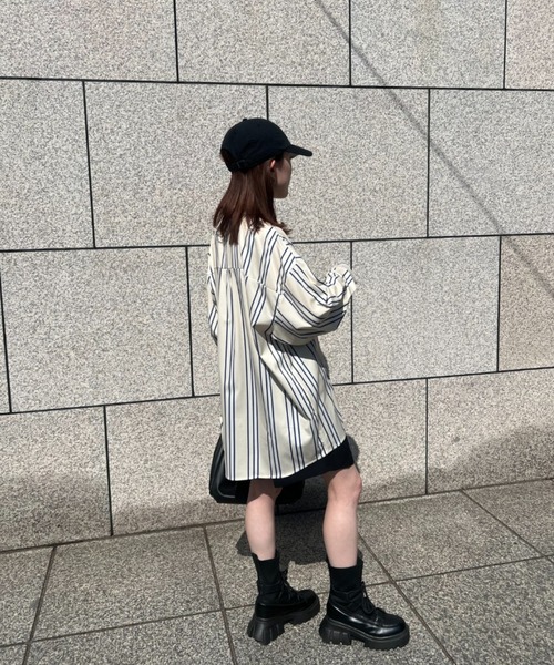 ISOOK（アイスー）の「【ISOOK / アイスー】とろみストライプオーバーシャツ / ユニセックス オーバーサイズ シャツブラウス 変形 ZOZOTOWN限定（シャツ/ブラウス・レディース・ブルー/イエロー・FREE）」の6枚目の写真