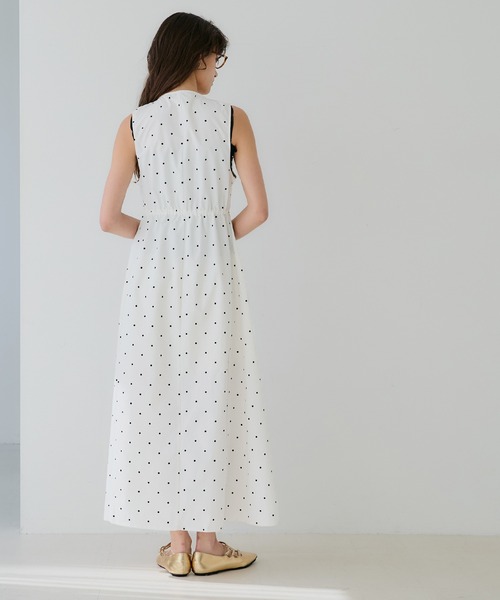 coca（coca）（コカ）の「【WEB限定セール】パリフワVネックジッパージャンパースカート（ジャンパースカート・レディース・ホワイト/ブラック/ドット・ONE SIZE/M/L）」の6枚目の写真