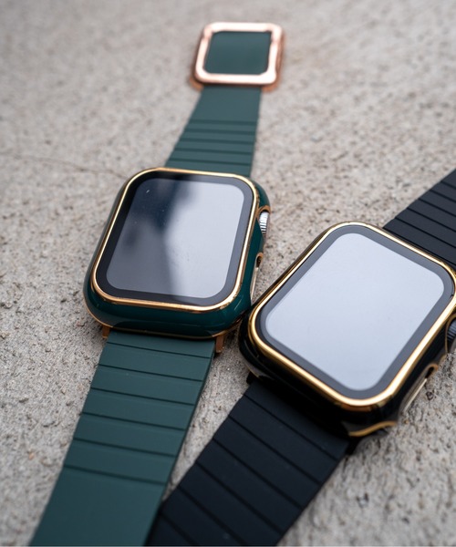 zandy(ズィーアンドワイ)の「zandy ズィーアンドワイ Apple Watch ケース&ベルトセット【ツヤハードケース】 アップルウォッチカバー& マグネットシリコンバンド // set8(デジタル腕時計・レディース・ブラック×ゴールド/グリーン/ブラック×ブラック/ブラック×シルバー/ブラック×レッド/ピンク/ホワイト×ブラック・S/M)」の1枚目の写真