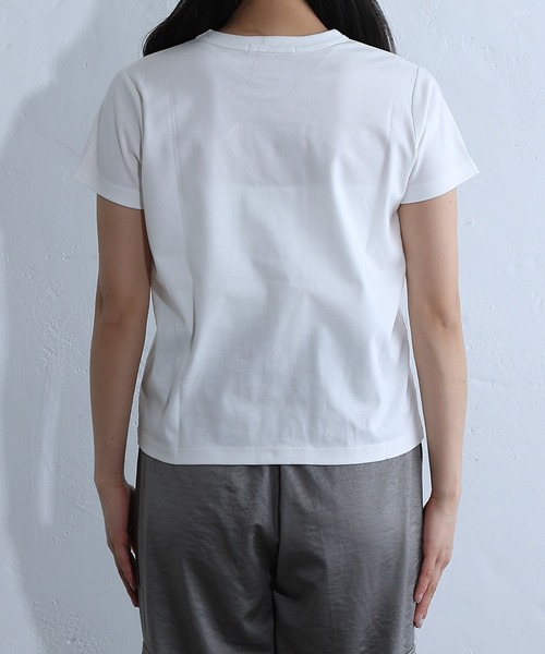 COLONY 2139（コロニートゥーワンスリーナイン）の「スマート半袖コンパクトTシャツ（Tシャツ/カットソー・レディース・ブラック/チャコールグレー/ホワイト・SMALL/MEDIUM）」の6枚目の写真