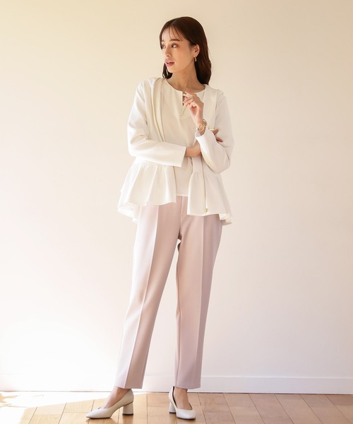 Emilyan（エミリアン）の「更に快適になった！無敵のフリルパーカー【UVカット98％！接触冷感！洗濯機OK♪全方位ストレッチ♪】つやポンチ・ティアードフリルパーカー（パーカー・レディース・オフホワイト/ネイビー/グレイッシュベージュ/ブラック・M/L/S）」の18枚目の写真