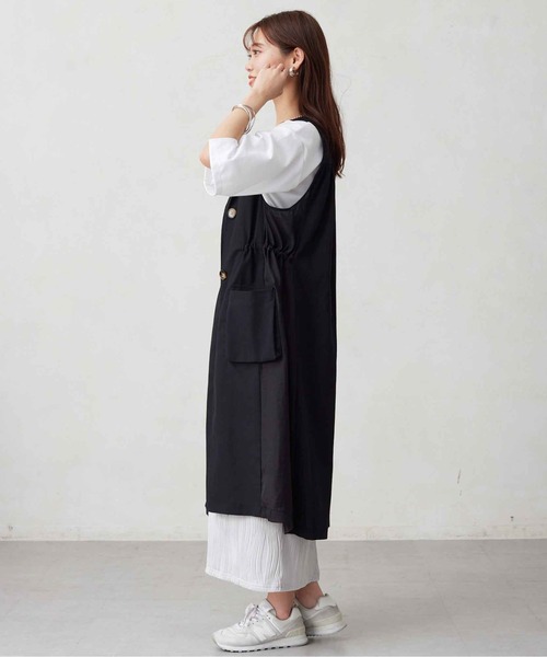 Chez toi(シェトワ)の「リネン×シアー切替ドロストジレコート(ベスト・レディース・ベージュ/オフホワイト/ブラック・FREE)」の10枚目の写真